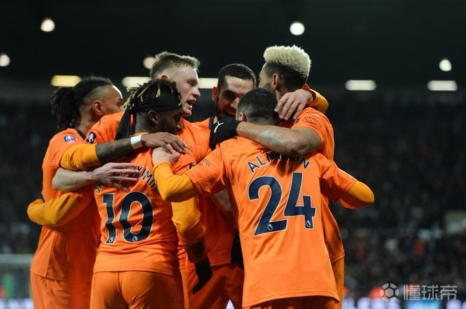 乐动体育-谢菲联主场取胜，保级前景一片希望的简单介绍