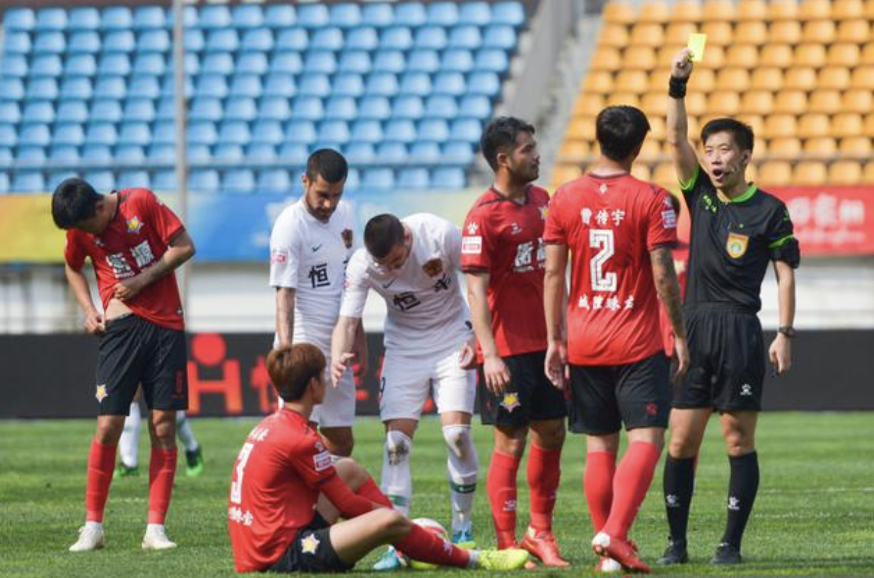 乐动体育-上海申鑫客场取得横扫胜利，积分状态回暖(上海申鑫最近动向)