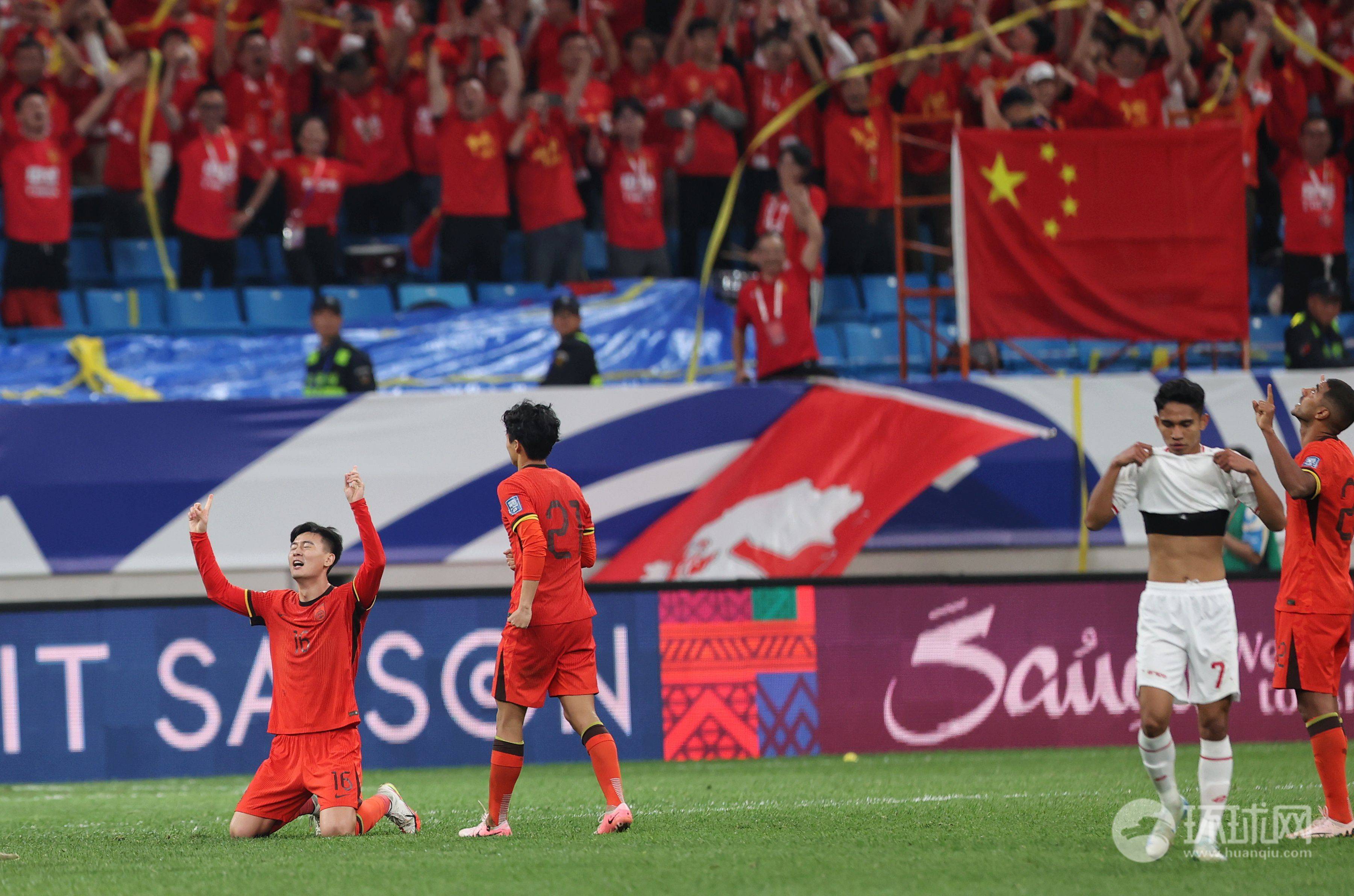 包含中国队成功晋级,将迎战意大利足球队的词条 包含中国队成功晋级,将迎战意大利足球队的词条