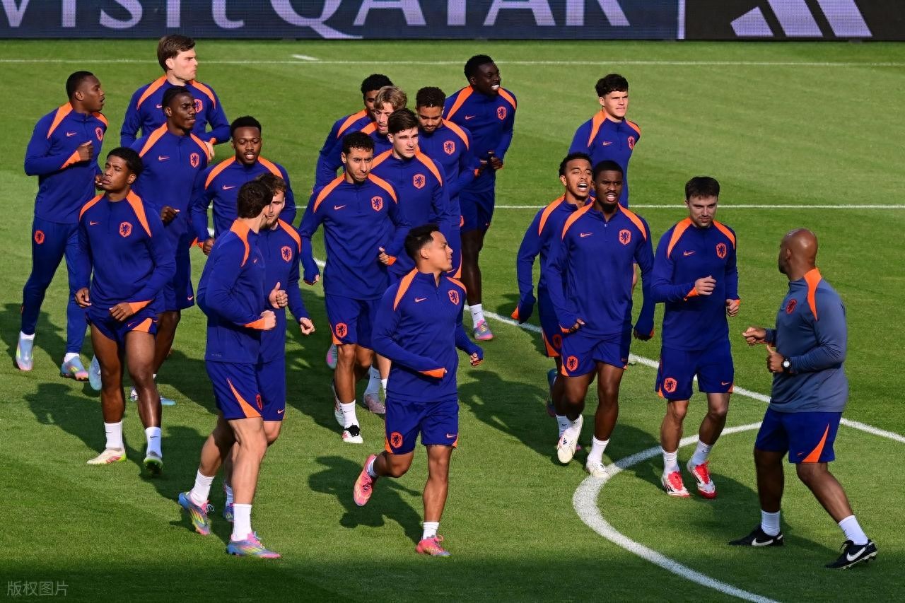 乐动体育-关于欧国家足球选拔赛回顾：芬兰队全力以赴，绝地求生迎难的信息